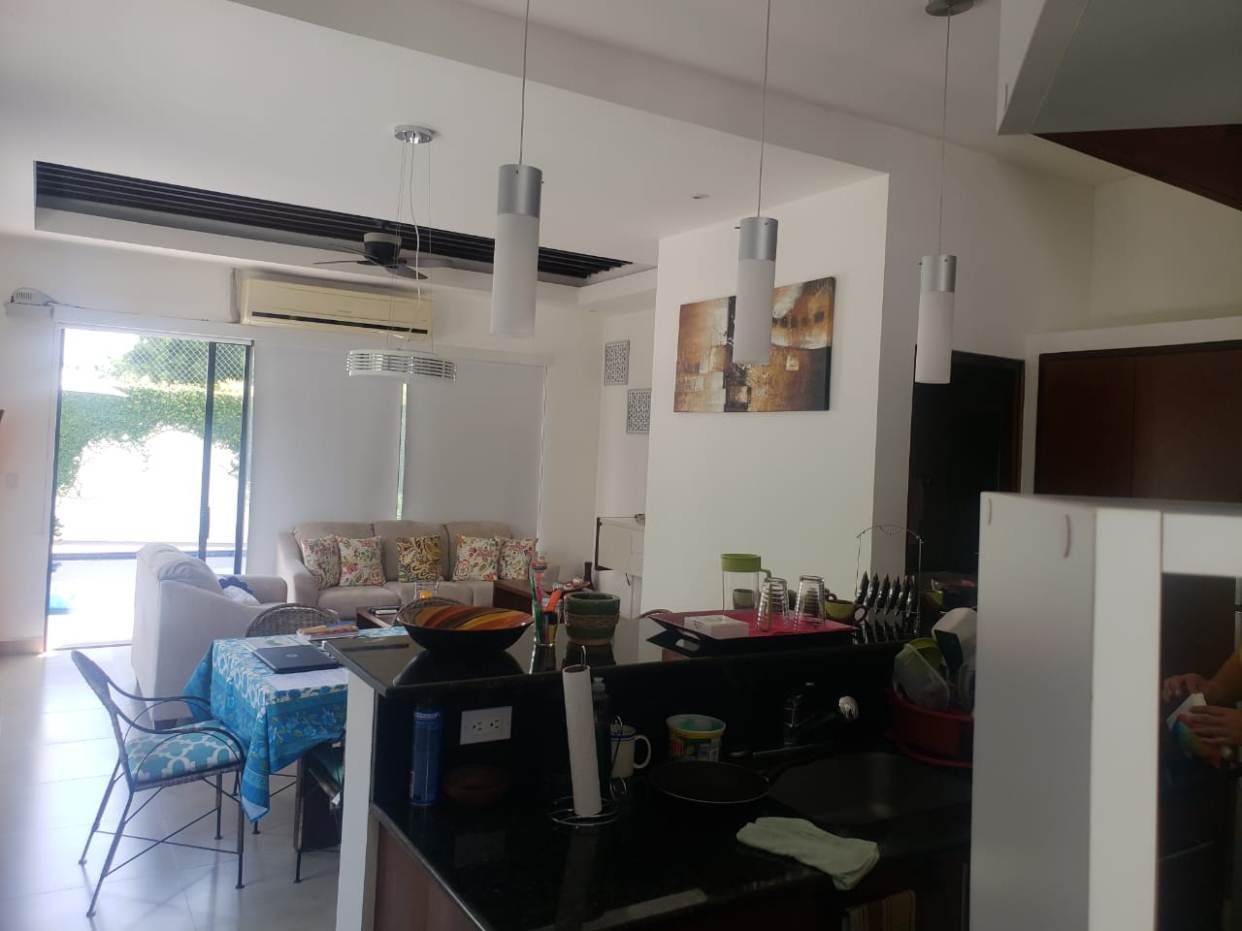 Apartamento Amueblado - Las Colinas